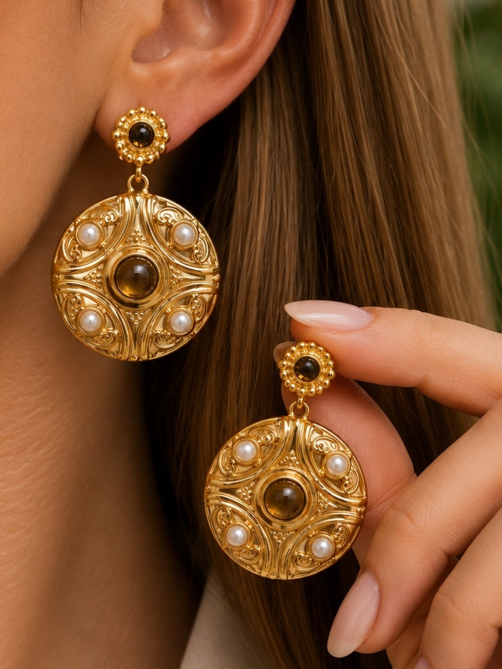 Vintage Gold stud Earrings with Pearl Accents